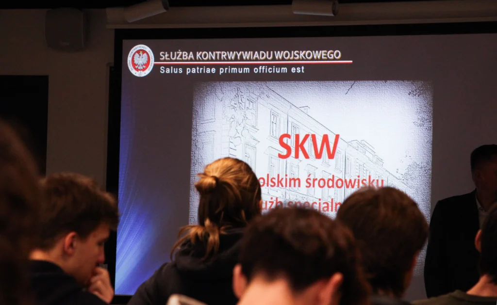 Zajęcia „Podstawy postępowania karnego” z przedstawicielami Służby Kontrwywiadu Wojskowego
