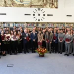 Pamiątkowe zdjęcie uczestników wydarzenia